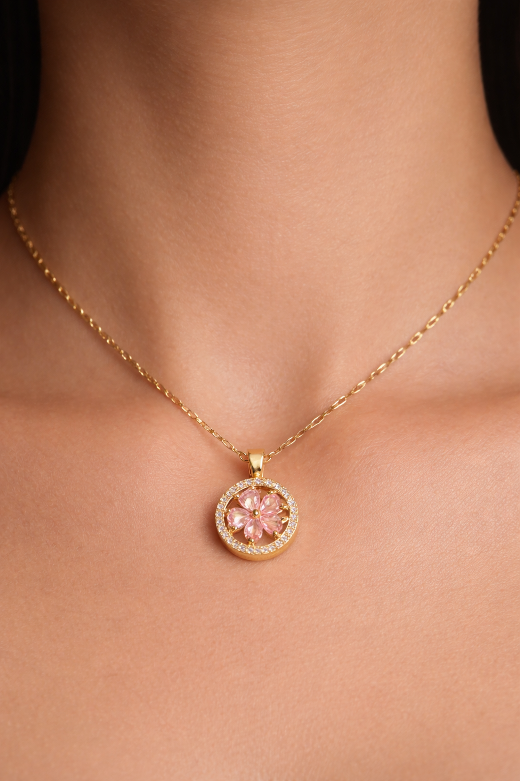 Collar trébol giratorio